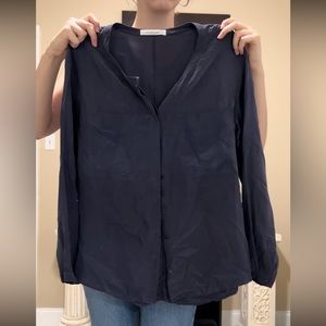 Everlane navy blue 100% silk blouse, size small